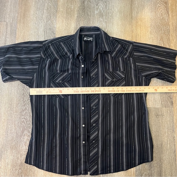 Wrangler Black and White Striped Casual Shirt - Picture 3 of 7